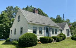979 River Road, Hollis, ME 04042