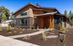 230 E Diamond Peak Avenue, Sisters, OR 97759