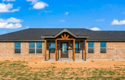 14722 N County Road 1200, Shallowater, TX 79363