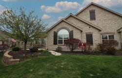 W250n5006 William Dr, Pewaukee, WI 53072