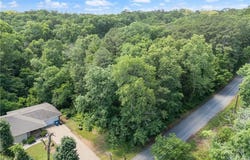 Grisham  DR, Bella Vista, AR 72714