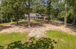 400 RACE HORSE Drive, Summerville, GA 30747