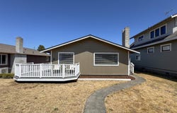 521 W 9th Street, Port Angeles, WA 98362