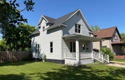 508 2nd Ave S, New Rockford, ND 58356