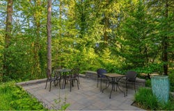 7445 SW CANYON DR, Portland, OR 97225