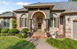 5125 S Chatsworth Avenue, Springfield, MO 65810