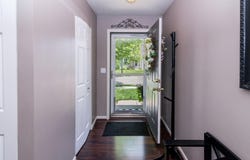 8532 Hawthorn Hill, Dexter, MI 48130