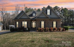 304 Wintergreen Court, Kings Mountain, NC 28086