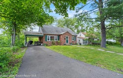 5 Fairview Avenue, New Paltz, NY 12561
