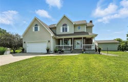 2 Bush Drive, Camden Point, MO 64018