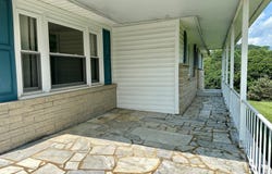 5454 Brooks Way, Bristol, VA 24202