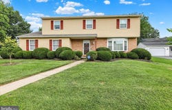 2024 GRING DRIVE, READING, PA 19610
