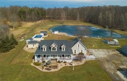 5194 Ferry Road, Wakeman, OH 44889