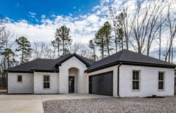 6 Busqueda Lane, Hot Springs Village, AR 71909