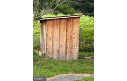 11967 KNOBLEY ROAD, NEW CREEK, WV 26743