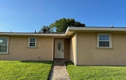 10101 DREUX Avenue, New Orleans, LA 70127