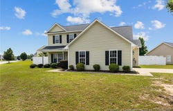 1921 Yellowbrick Road, Fayetteville, NC 28314