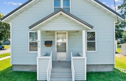 413 N VINE AVENUE, Marshfield, WI 54449