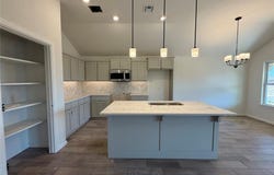 1200 Blackjack Creek Drive, Yukon, OK 73099
