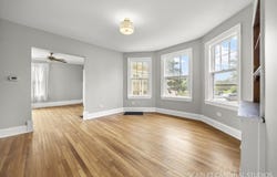 115 W Maple Street, Lombard, IL 60148