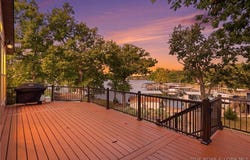 39 Outer Point Drive, Lake Ozark, MO 65049