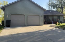 302 E Jefferson St, Elk Point, SD 57025