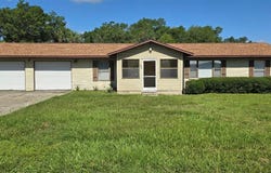 541 SUNSET Avenue, UMATILLA, FL 32784