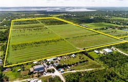 13350 Stringfellow Road, Bokeelia, FL 33922