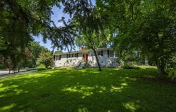 201 Burbank, Columbia, SC 29210