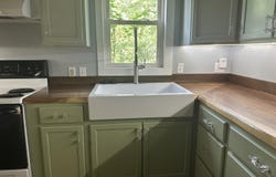 13 River Road, Dixfield, ME 04224