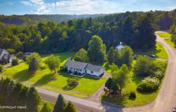 2241 Reo Drive, Effort, PA 18330