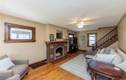 2633 Canterbury Road, Cleveland Heights, OH 44118
