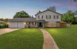 2820 Bois D Arc Street, Commerce, TX 75428