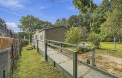 69430 56th Avenue, Hartford, MI 49057