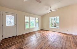 222 1/2 Ave D, Apalachicola, FL 32320
