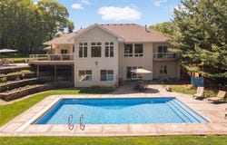 6209 Heather Place NE, Fridley, MN 55432