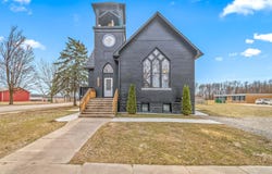 30991 Church Street, Leonidas, MI 49066
