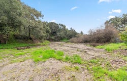 530 Apple Valley LN, WATSONVILLE, CA 95076