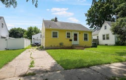 1422 Vine Street, Waterloo, IA 50703