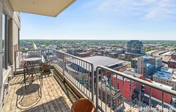28 Campau Circle NW, Grand Rapids, MI 49503