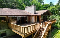 224 E Wood Street, Newaygo, MI 49337