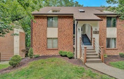 3273 Forest Ridge Rd, Roanoke, VA 24018