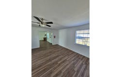 400 E Mosley St, Valliant, OK 74764