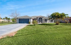 2801 SE Hutchings Avenue, Port St Lucie, FL 34952