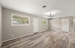 105 W College Street, Blooming Grove, TX 76626