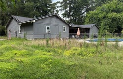 305 E Third Street unit: E, Parkton, NC 28371