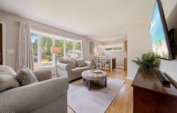 9 Wellesley Dr, Oakland Boro, NJ 07436-3416
