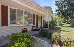 6 Silver Birch Circle, Perinton, NY 14450