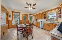 204 N 3RD Street, WINNECONNE, WI 54986
