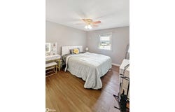 1710 Spring Street, Grinnell, IA 50112